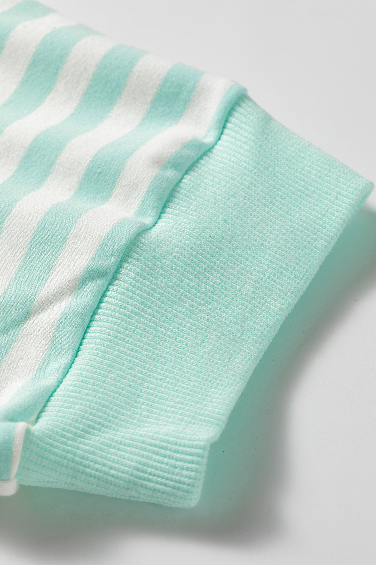 2pcs Stripe Ribbed Half Sleeve Top & Mini Skort